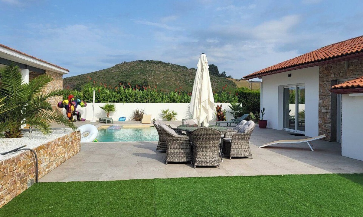 Armendarits Villa | Country house Pays Basque