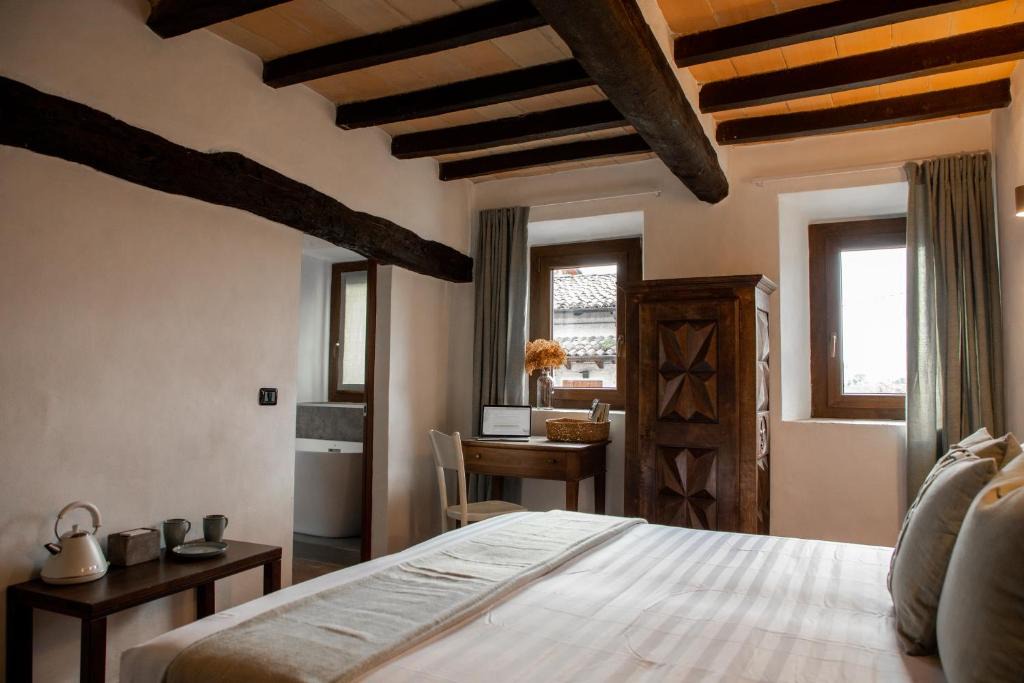 Canossa Bed & Breakfast | Dimidium