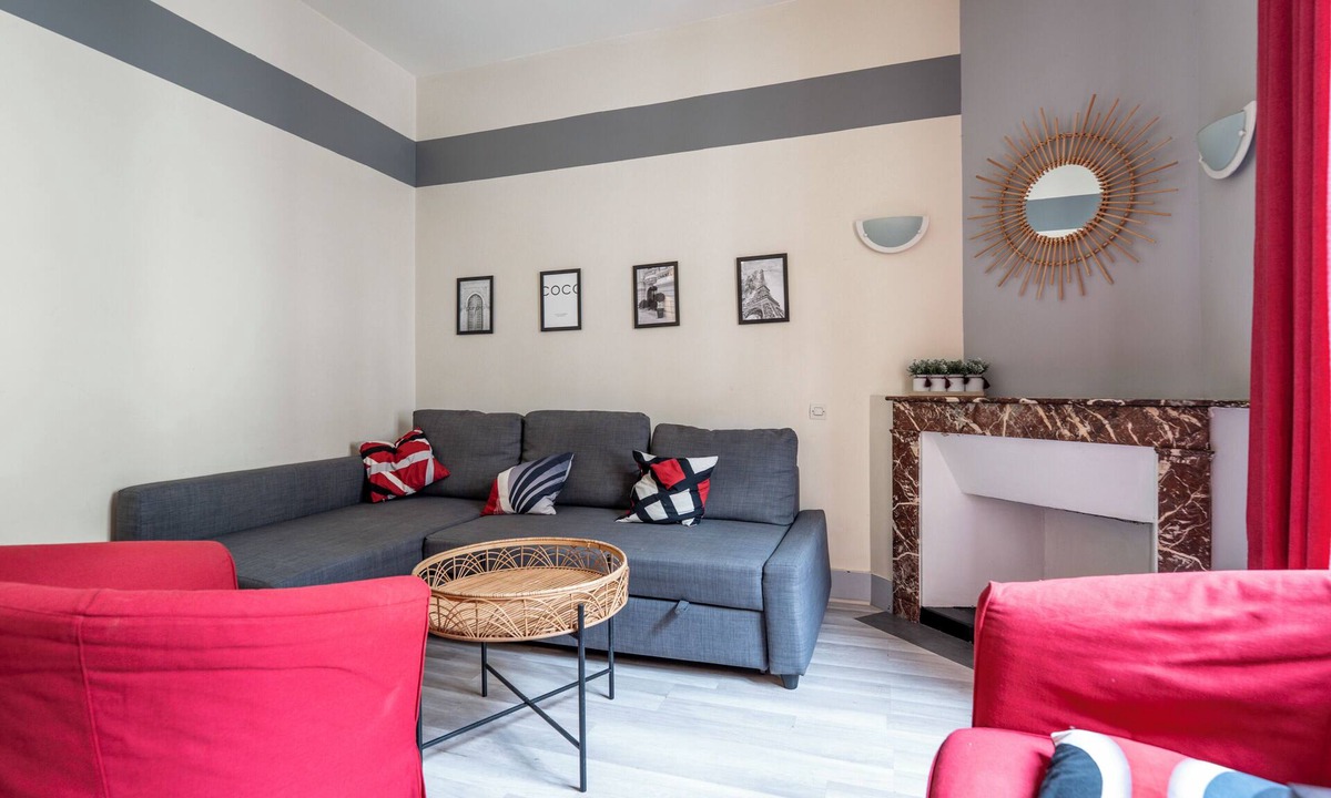 Quartier Chorier-Berriat Apartment | #EA | The Red Dormoy 🍓