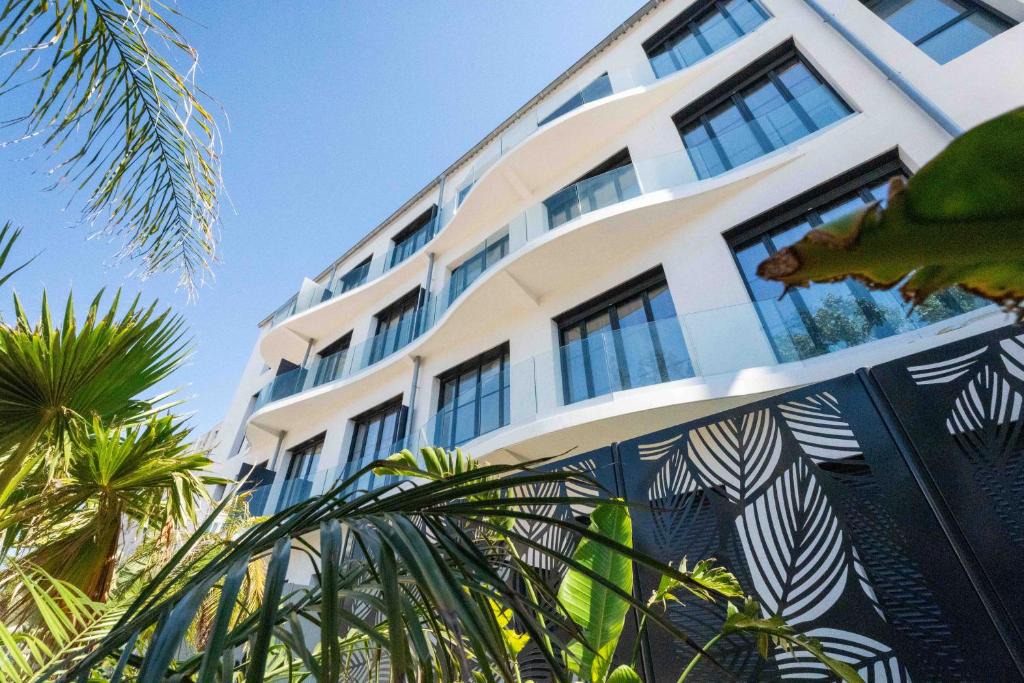 Saint-Giniez Hotel | Eden Islands Marseille Prado