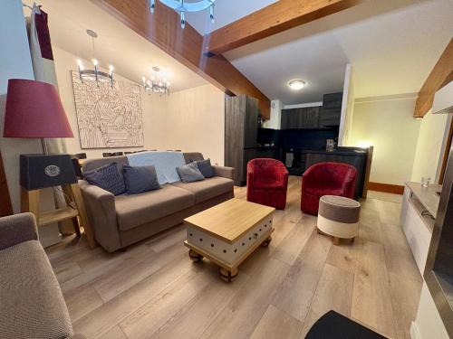 Arc-1800 Apartment | Edenarc Grand Duplex Familial 4 chambres, plein sud avec cheminée