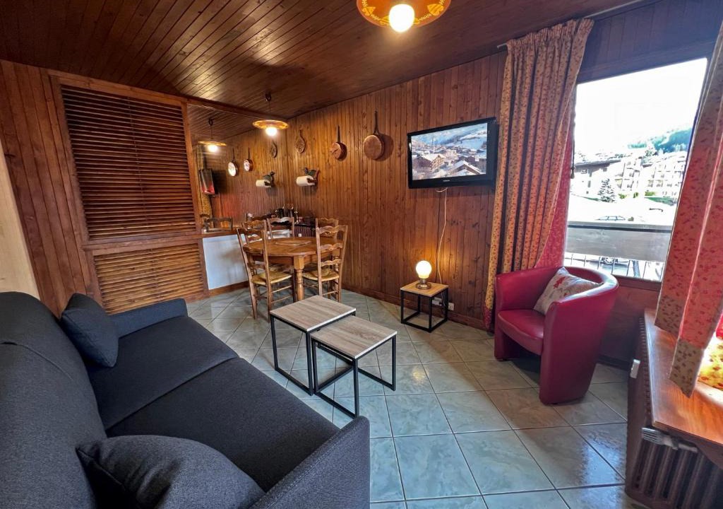 La Clusaz Apartment | ELAN 15 - Appartement centre village, proche espace aquatique - Parking