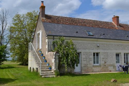 Saint-Epain House | Etape à Villeperdue