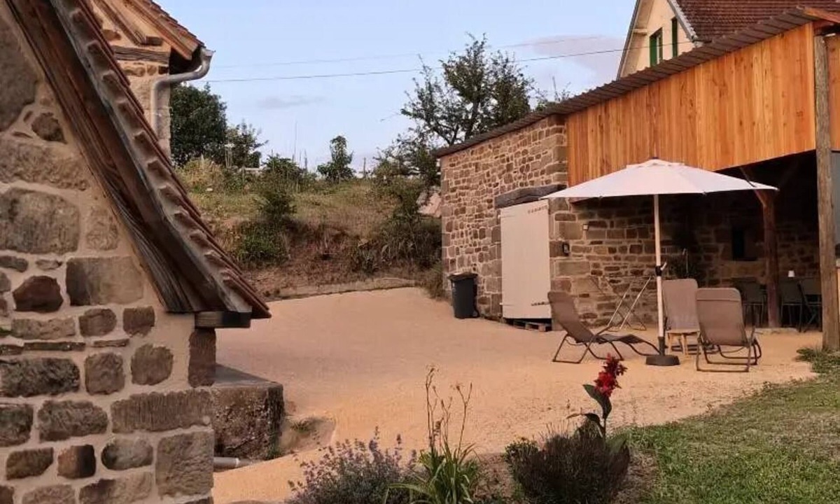 Marcillac-la-Croze Villa | Gîte de France (sleeps 6)
