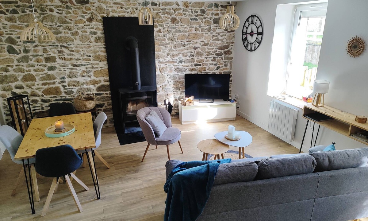 Plouha House | Gîte Mamie Cocotte: maison rénovée proche mer et toutes commodités en Bretagne