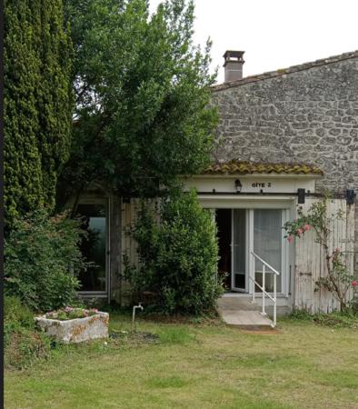 La Clisse House | Gite 2 des Ecuries du Seillery