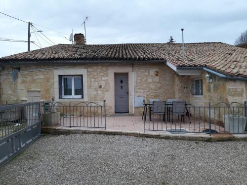 Sainte-Colombe House | Gite Les Deux Meules