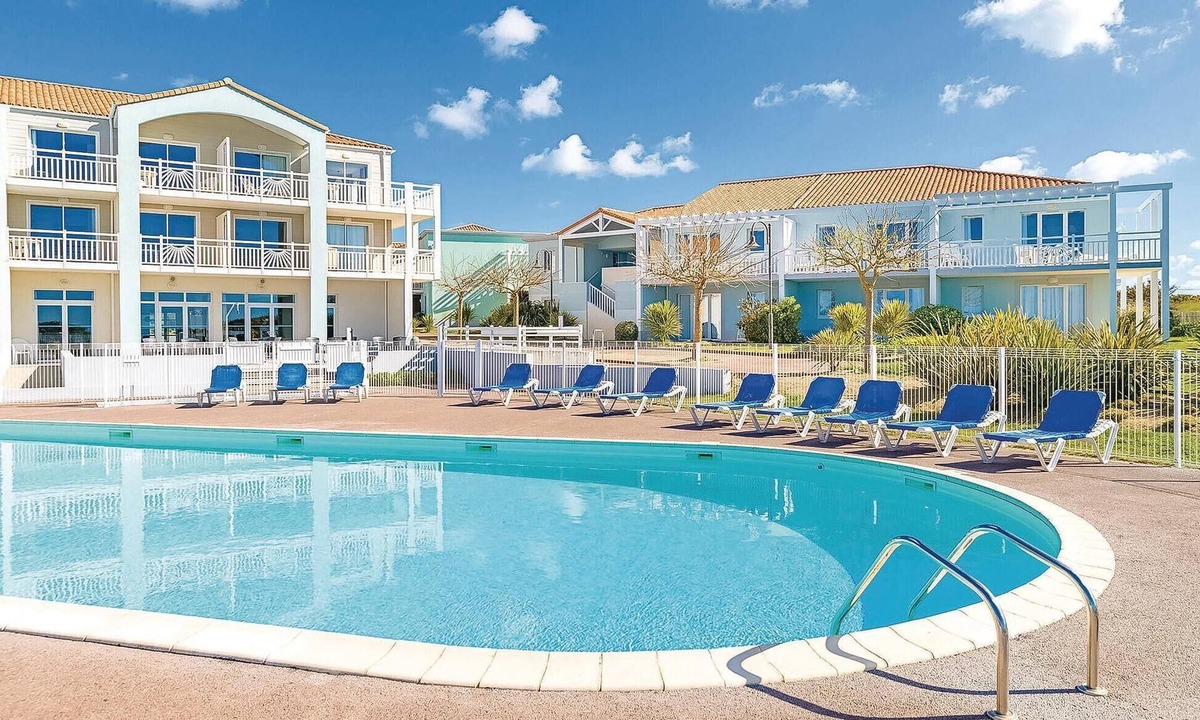 Chateau-d'Olonne Apartment | Gorgeous apartment in Château-d'Olonne