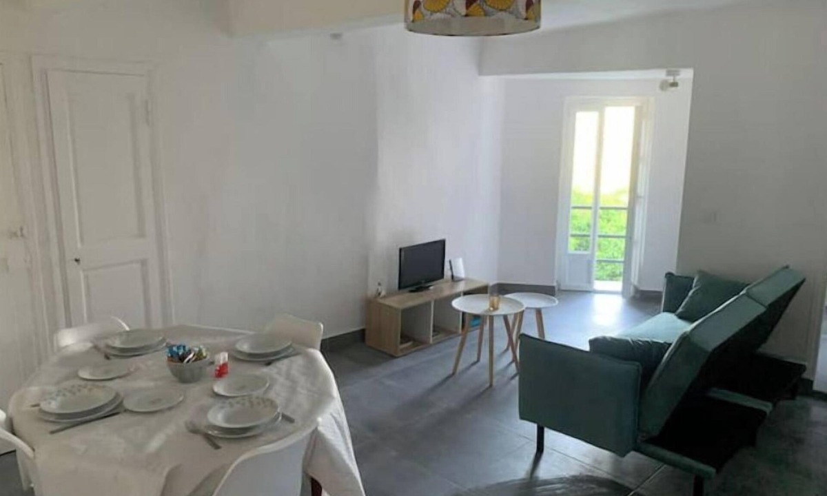 Greolieres Apartment | Greolières Village: Superb studio with view.