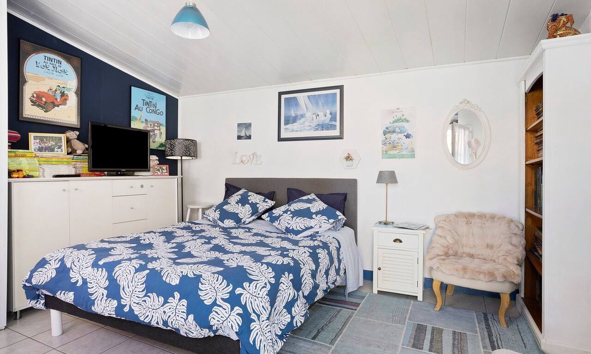La Jarrie Bed & Breakfast | Guest Room “Lajarrieleduc” with Shared Terrace, Garden, and Wi-Fi