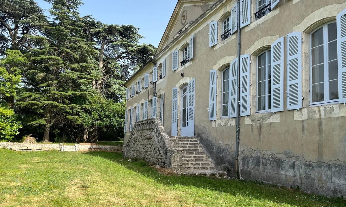 Montesquieu Other | Guillemon Estate