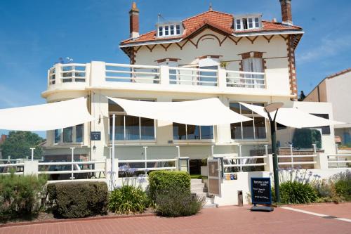 La Rogere Hotel | Hôtel de charme & SPA Villa Cosare