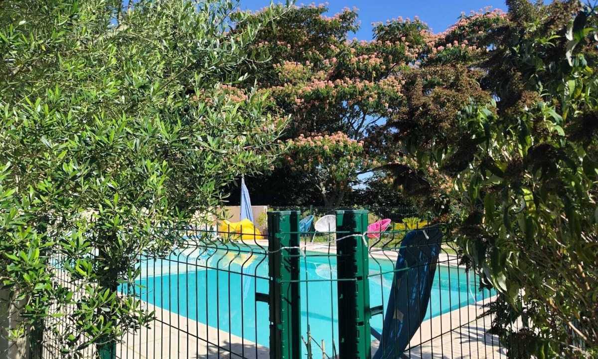 Chaniers Bed & Breakfast | Halte Dans un Espace Parental à 5mn de Saintes ou 1/2h de Royan!