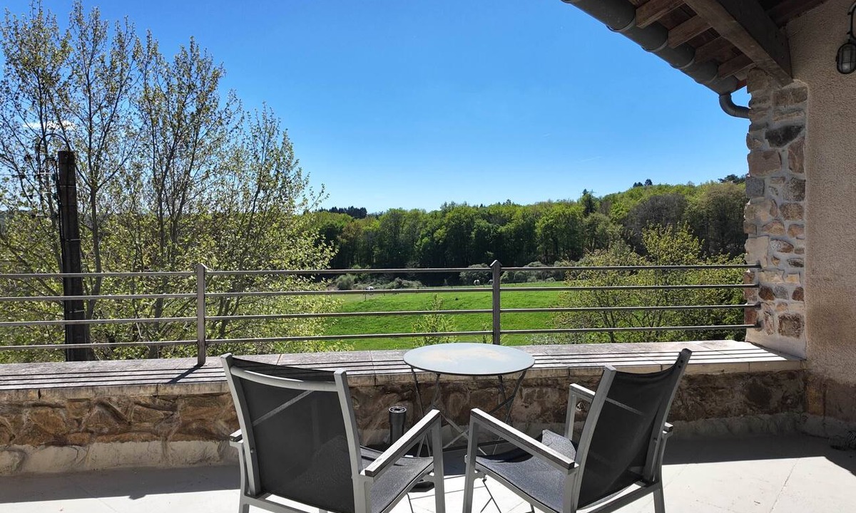 Roussines House | Holiday Home 'Domaine De Bellac - La Belle Vue' with Shared Pool, Private Terrace & Wi-Fi