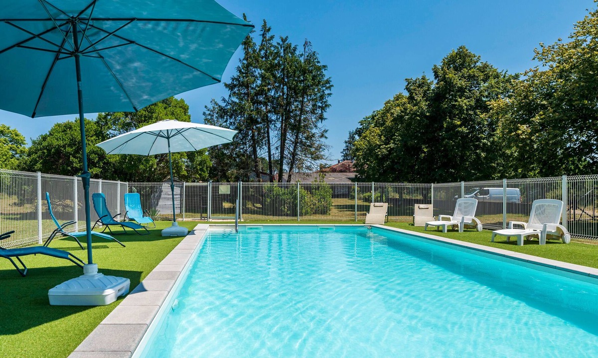 Lesperon House | Holiday Home 'Océan - Domaine Des Landes' with Shared Pool, Terrace and Shared Garden