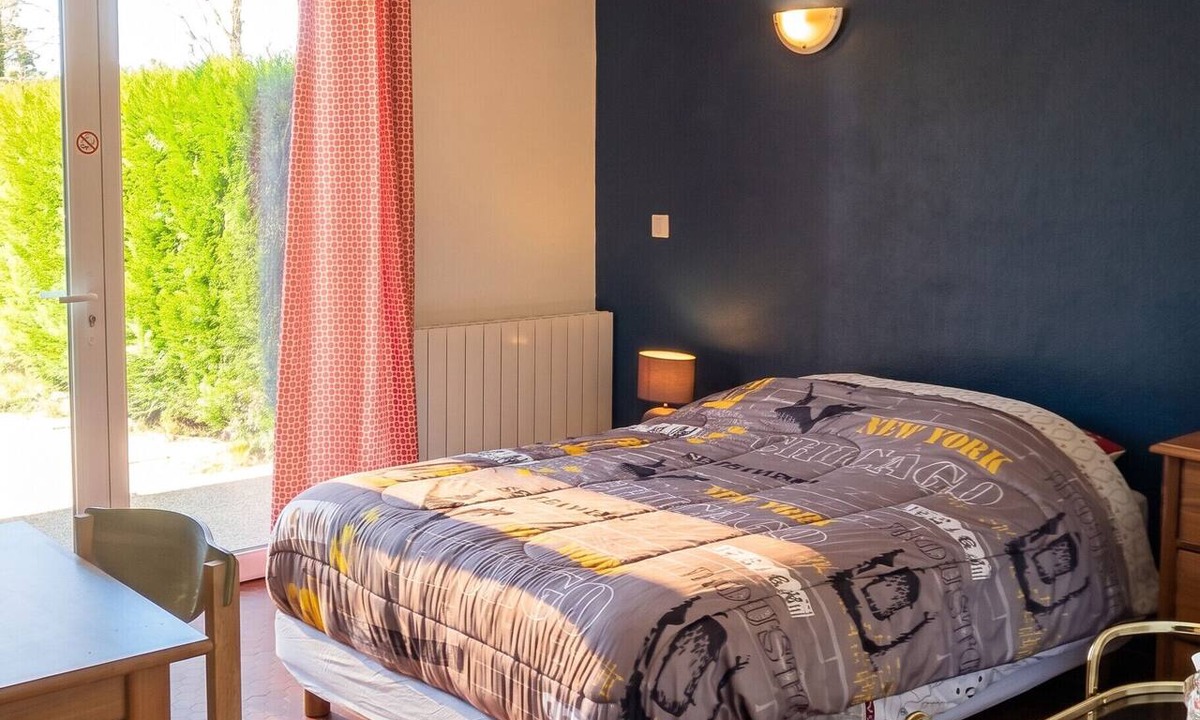 Treignac Apartment | Homerez - Studio in Treignac
