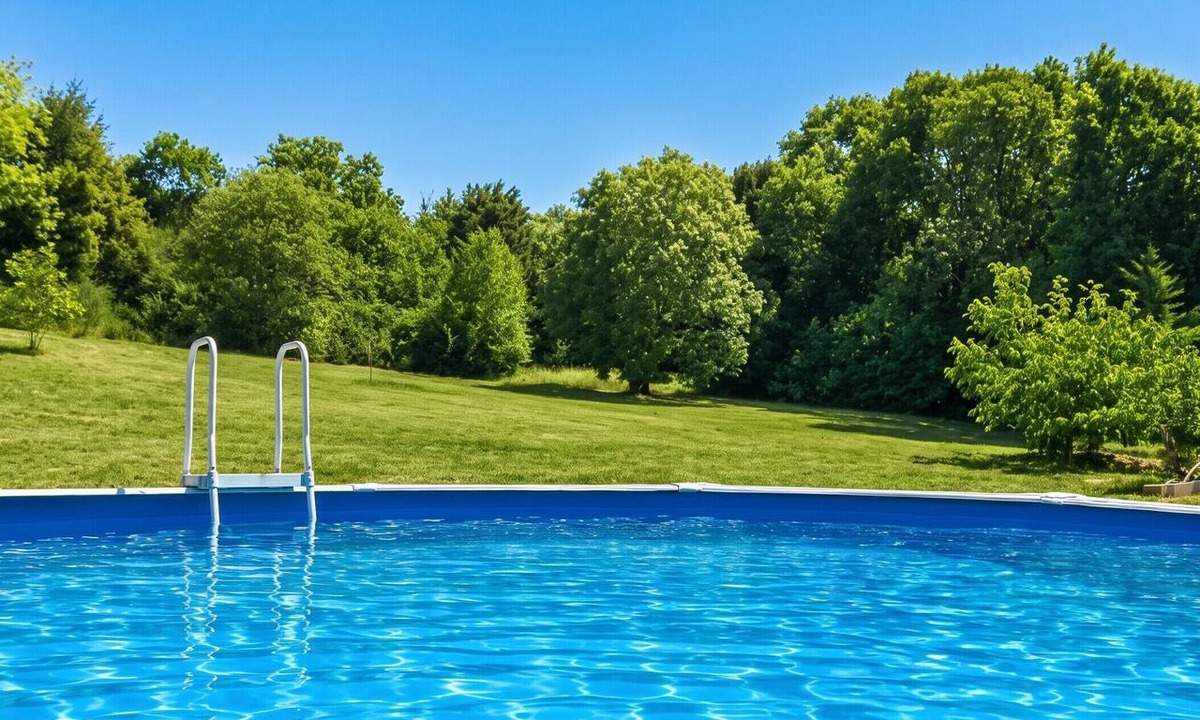 Montgivray Villa | Homerez - Villa in Montgivray