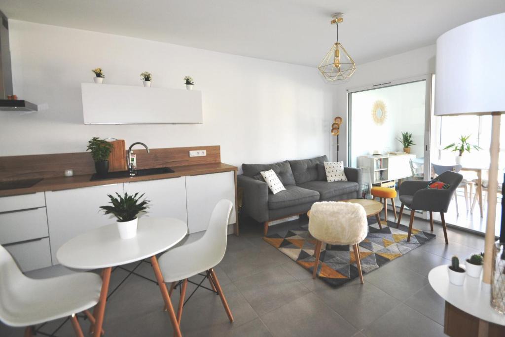 La Castellane Apartment | HostnFly apartments - Superb T2 new in the heart of Marseille/Old Port