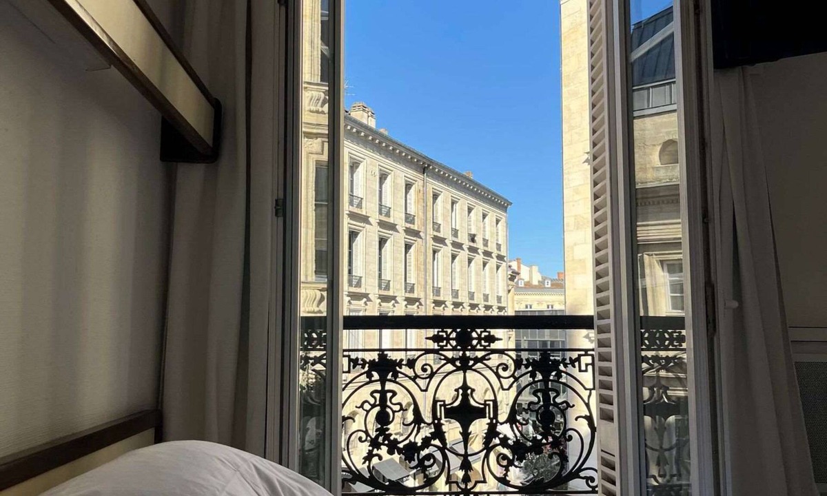 Bordeaux Golden Triangle Hotel | Hotel des Grands Hommes - Bordeaux Centre