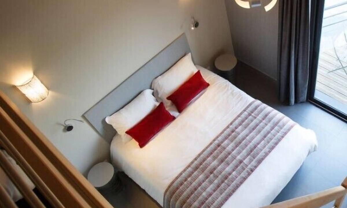 La Roche-Clermault Hotel | Hotel Imago