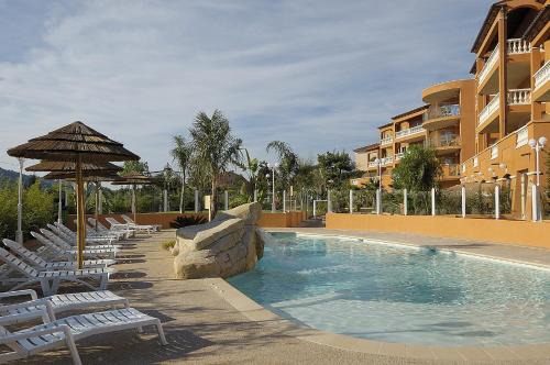Hotel | Carros