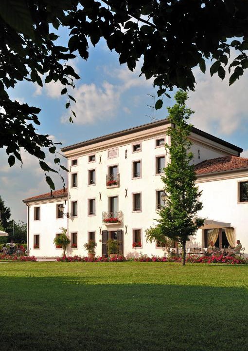 Oderzo Hotel | Hotel Villa Dei Carpini