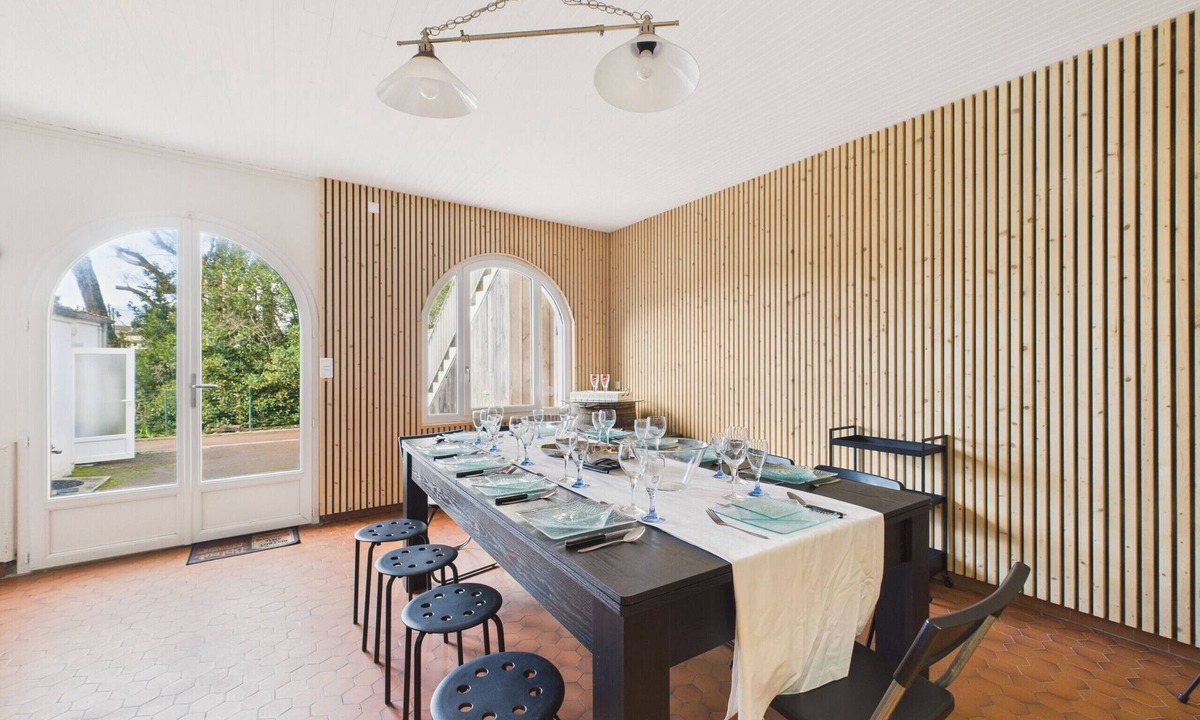 Saint-Michel-Chef-Chef House | House 50m from the sea, 8 adults 3 children