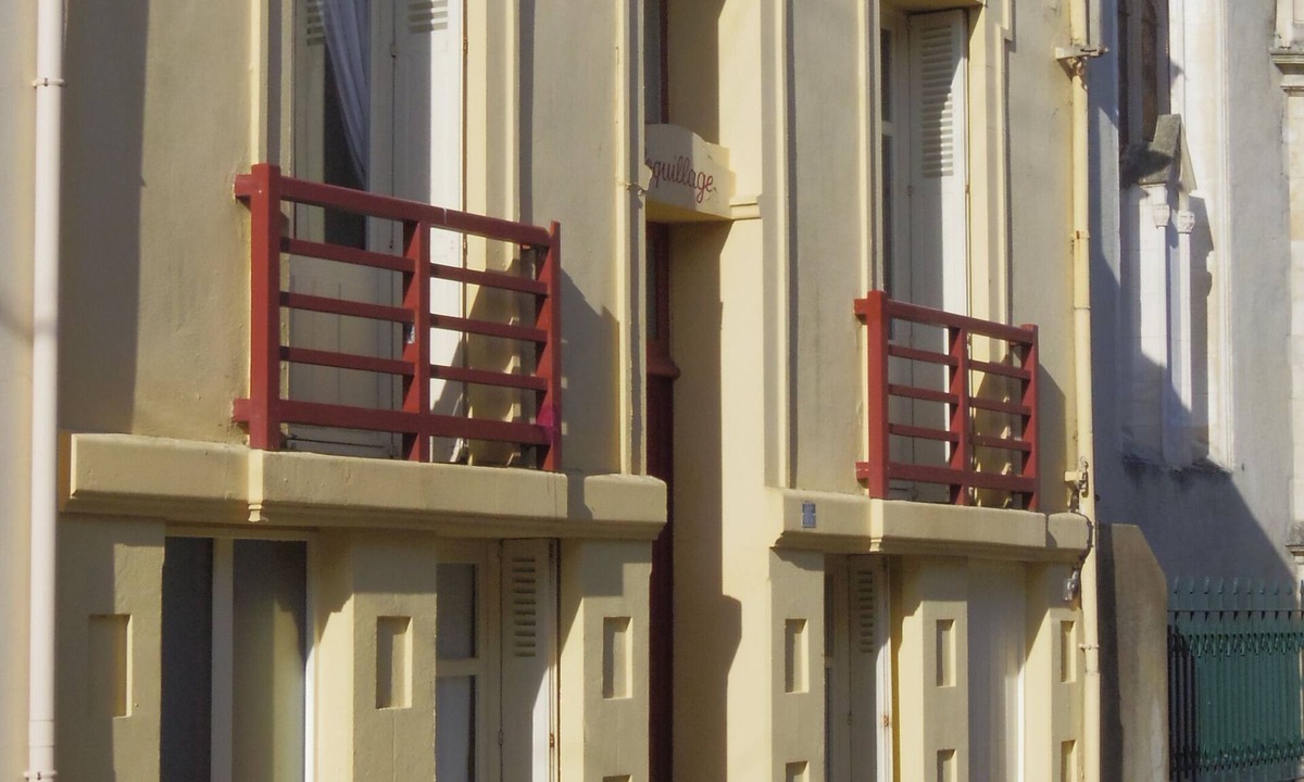 Les Sables d'Olonne House | House 50 m from Sables-d'Olonne beach, south facing patio, 4 bedrooms, 8 people