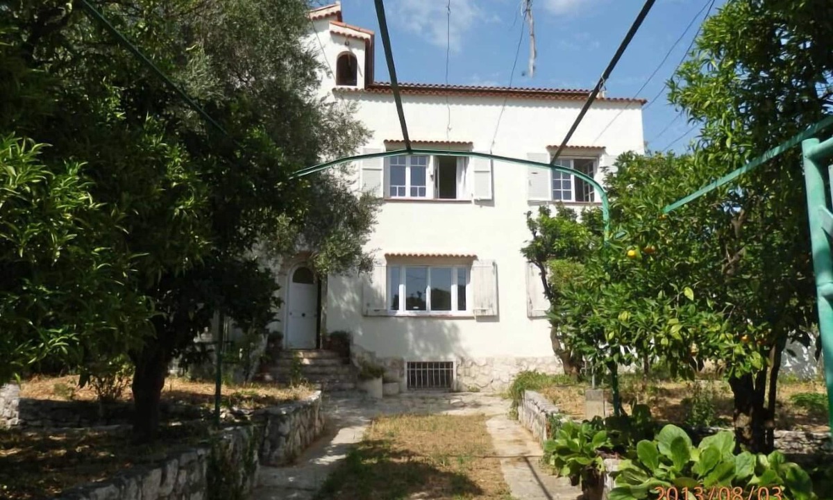 Cagnes-sur-Mer House | House with garden on the French Riviera