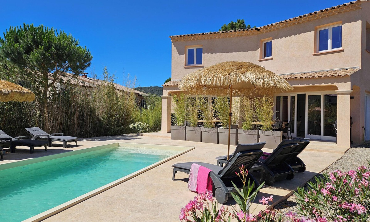 Plan-de-la-Tour House | Ideal holiday home with pool and village nearby