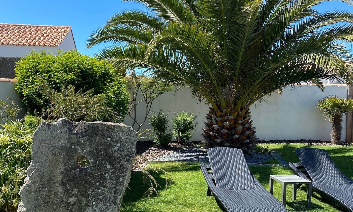 L'Epine House | Ile de Noirmoutier house comfortable, enclosed garden near the sea and harbor