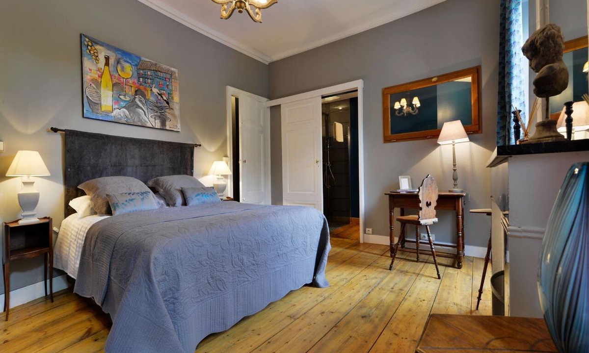 Castelnau-de-Medoc House | L'Alsacienne guest room