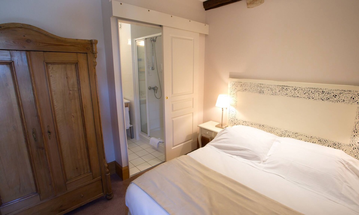 Gilly-les-Citeaux Hotel | L'Orée des Vignes