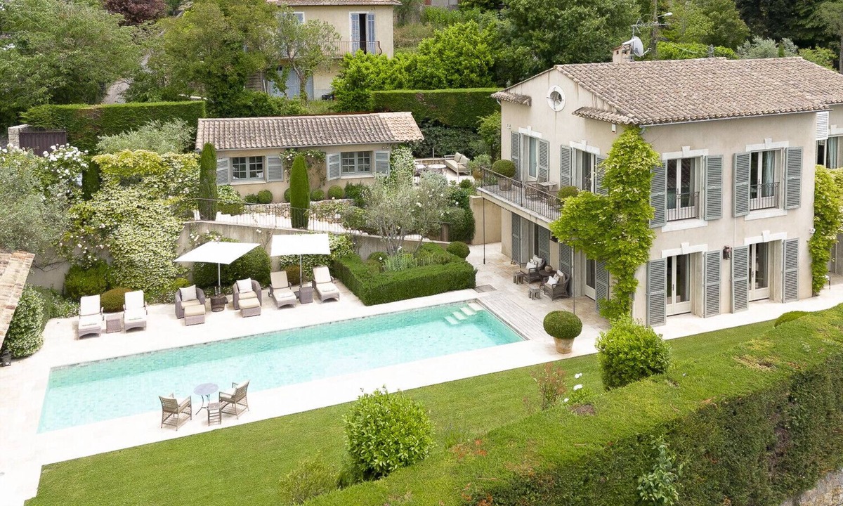 Valbonne Villa | La Belle Vie