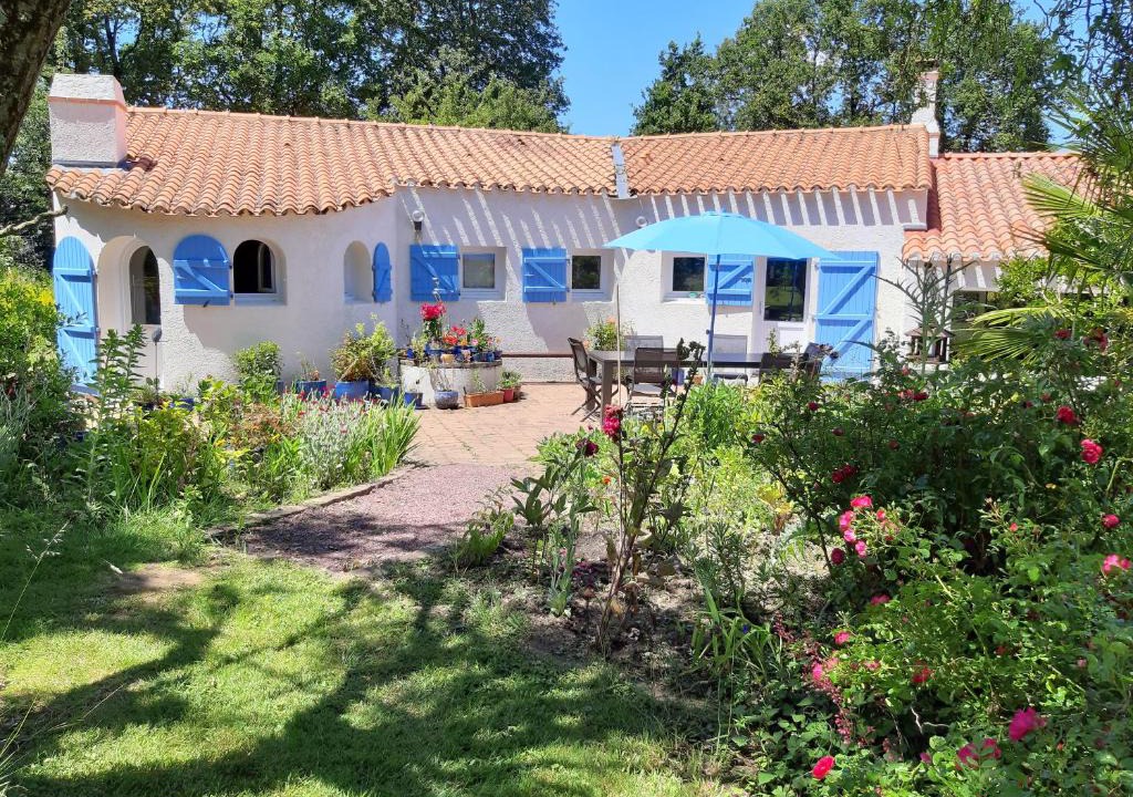 Chauve Bed & Breakfast | La Caillerie