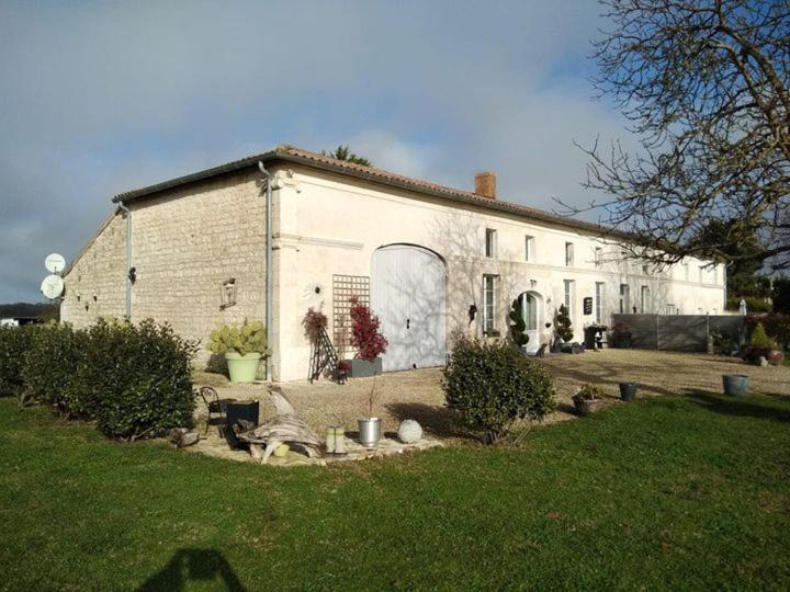 Guitinieres House | LA CHOUETTE