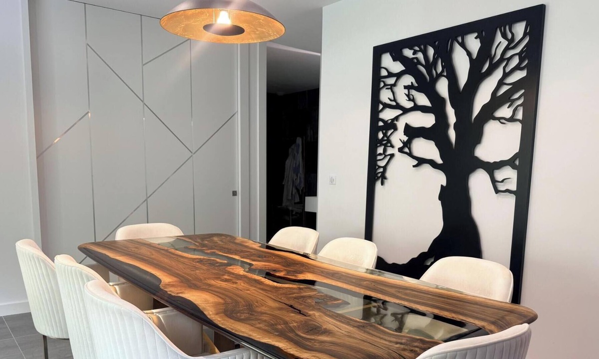 Cambes House | La Demeure Monochrome
