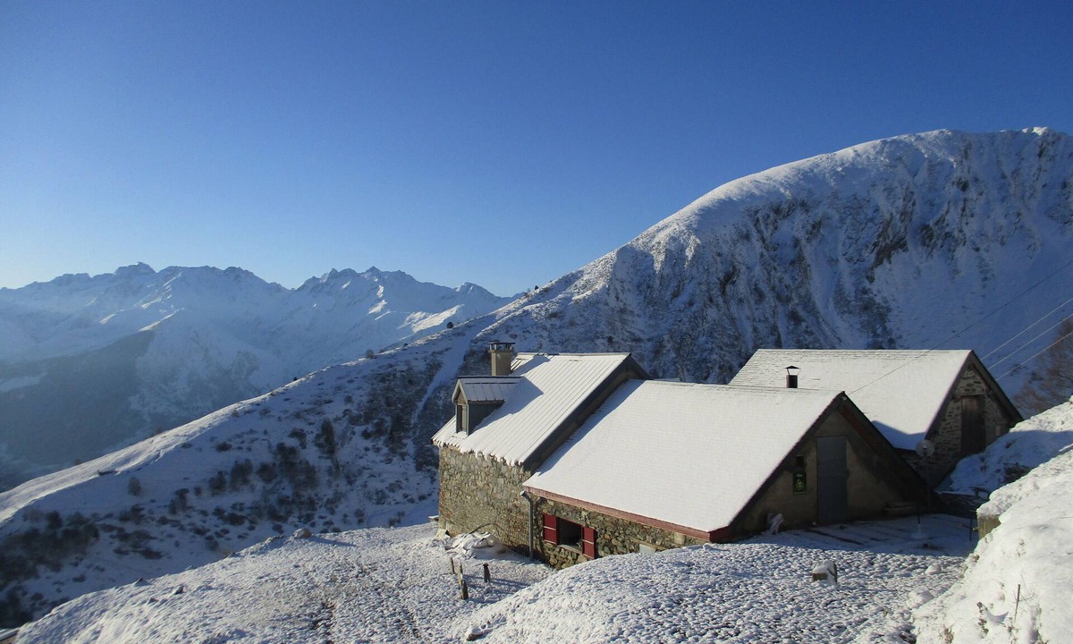Grust House | La Grange du Riou, superb scenery, pastoral setting at 1680 metres