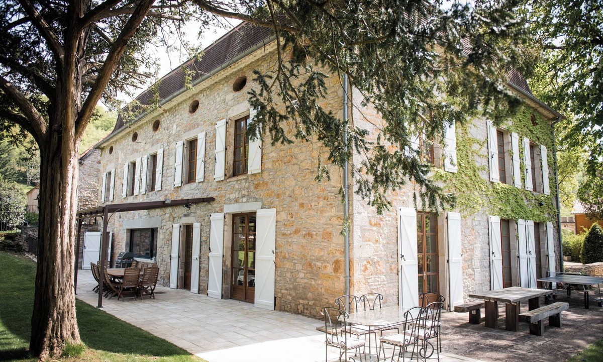 Calvignac House | La Riviere: Marvelous 7-bedrooms Chateau/Country house, heated pool