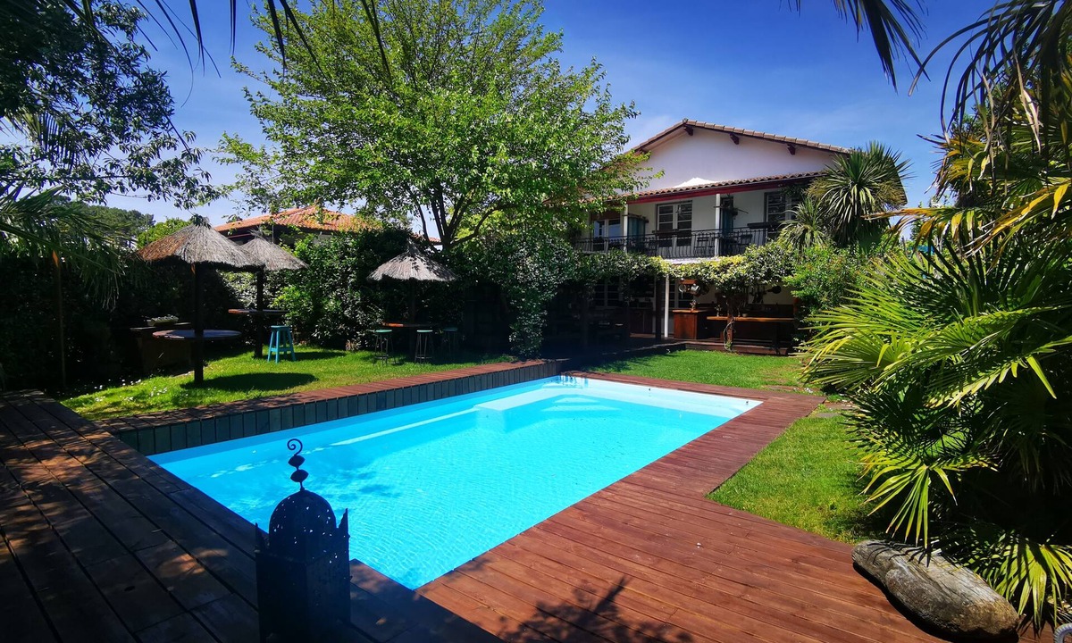 Mimizan-Plage Villa | Large Beach House Near the Ocean | Pool | 27 Guests