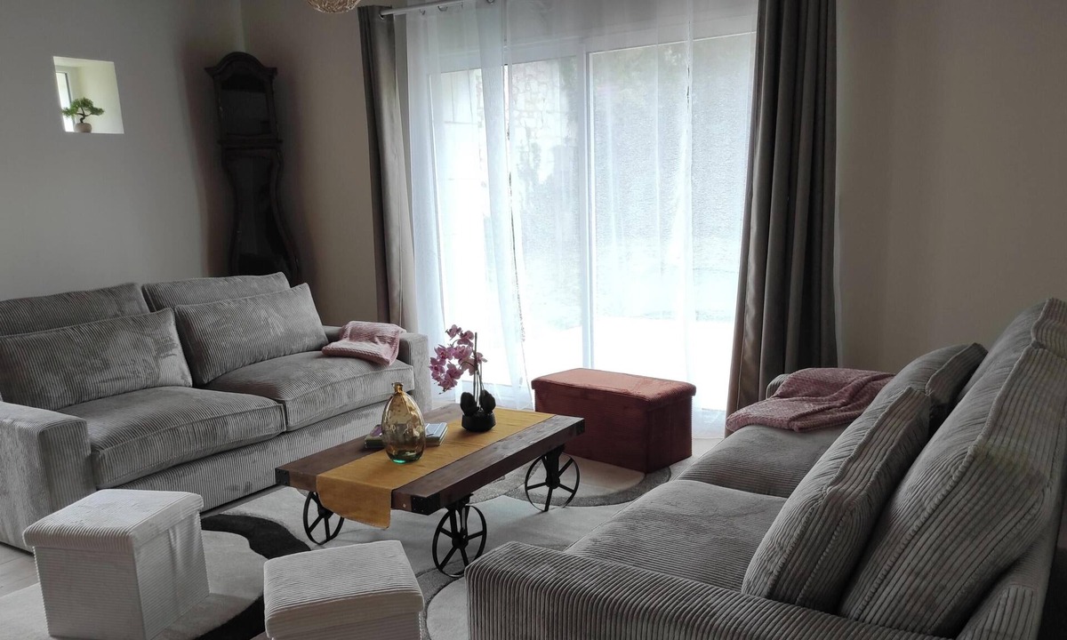Mareuil-sur-Cher Bed & Breakfast | Large gite for up to 8 people, close to Beauval and the Loire castles