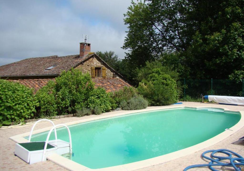 Champagnac-la-Riviere House | Lascaux