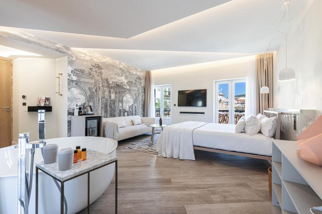 Jean-Medecin Hotel | Le Dortoir Boutique Suites