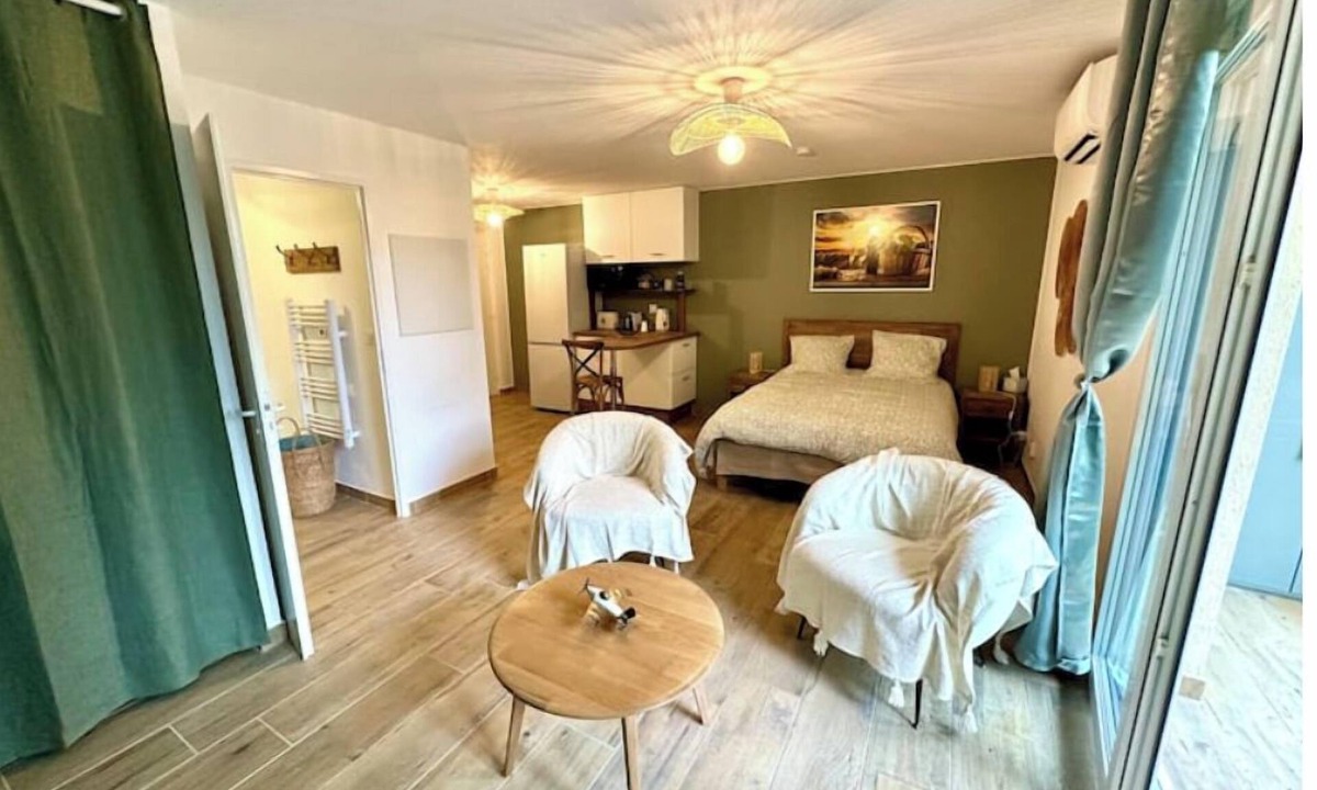 Libourne Apartment | Le Greenhouse * * * Studio Libourne