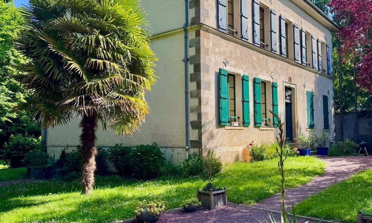 La Courrouze Apartment | Le manoir Mermoz - A haven of peace in Rennes