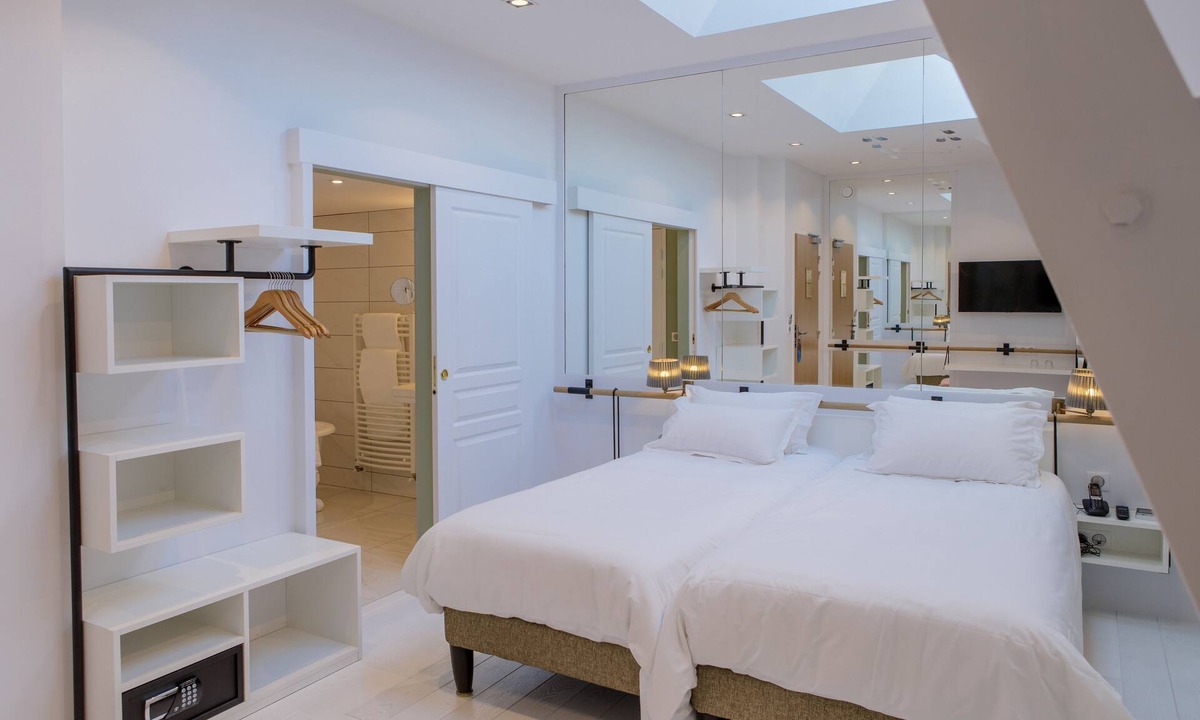 Dinan - Saint-Malo Hotel | Le Magic Hall