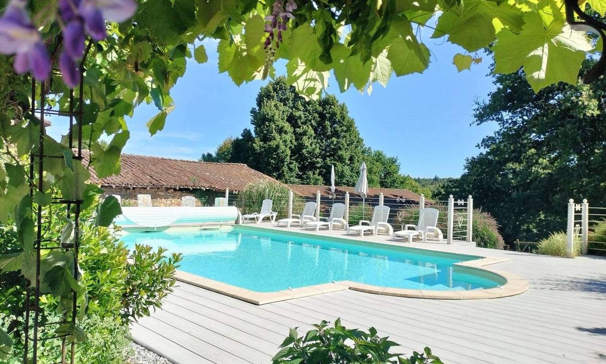Saint-Bazile House | Le Petit Boudoir- La Poterie Beautiful 2 bedroom gite in Perigord National Park