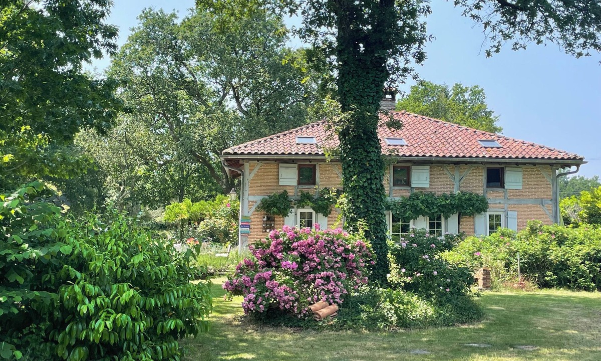 Laluque House | Le Yeme.10p charming house in the heart of the Landes .heated swimming pool.