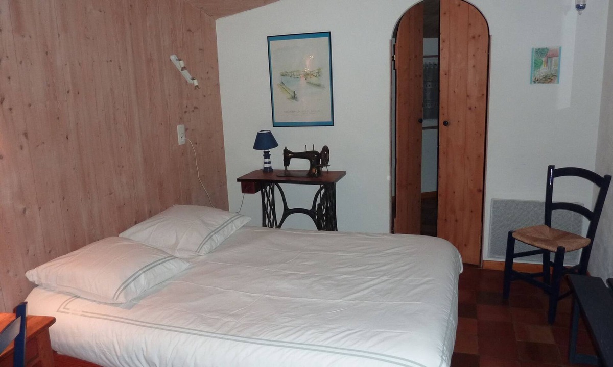 Sainte-Marie-de-Re Bed & Breakfast | Les Chênes Bleus