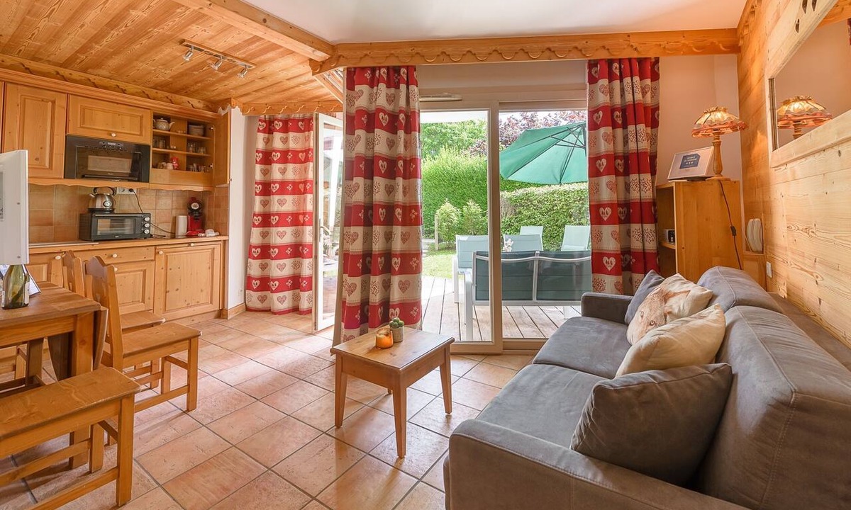 Duingt Apartment | Les Roseaux du Lac 10 - T2 avec jardin privatif et terrasse
